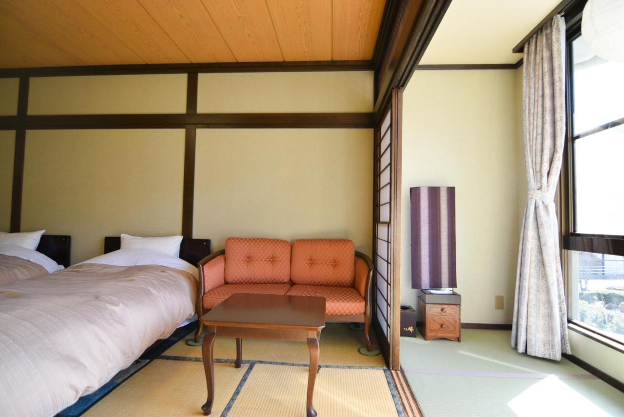 Hotel Yamabuki Komagane Εξωτερικό φωτογραφία